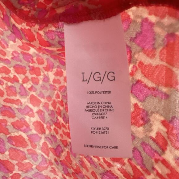 CAbi Heartbreaker Top #3270 Large Red Blushing Blouse Button - Picture 5 of 7